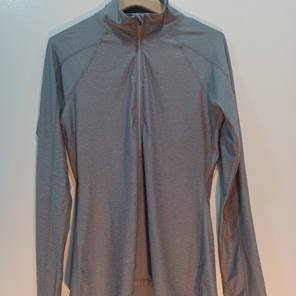 Athleta Women's Half Zip Pull Over Active top size S gray color - Picture 4 of 10